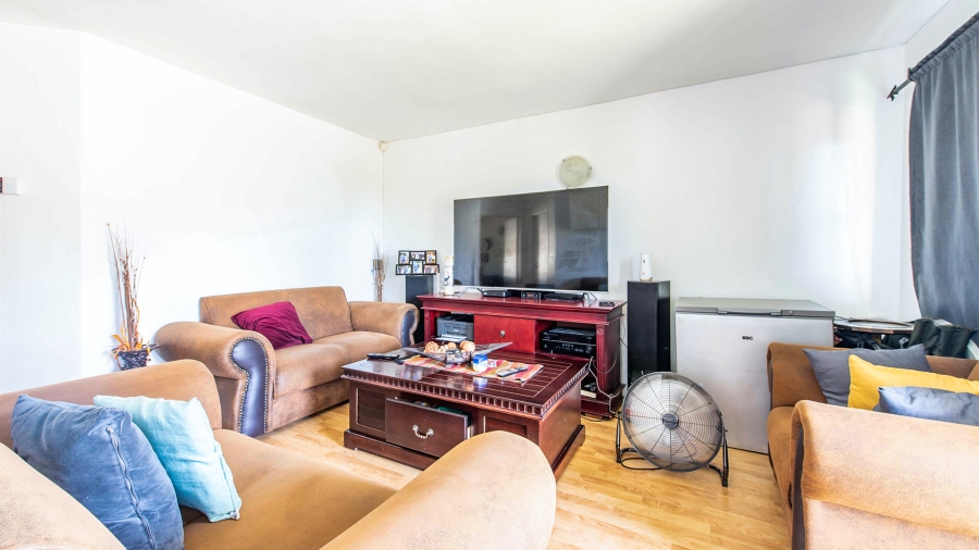 2 Bedroom Property for Sale in Durbanville Western Cape